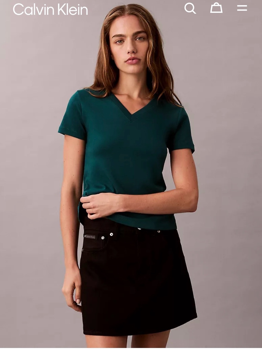 Calvin Klein Women's Short Sleeve V-Neck Sweater